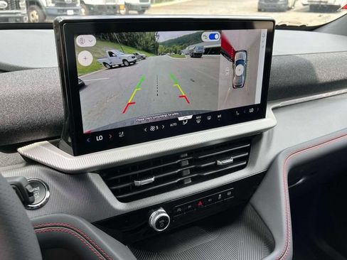 New 2026 Ford Explorer ST-Line AWD/4WD image 31