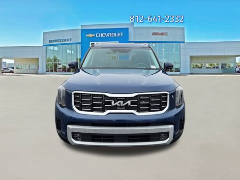 Used 2024 Kia Telluride SX Prestige image 2