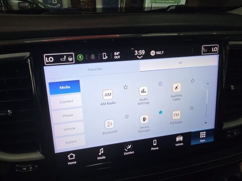Used 2023 Chrysler Pacifica Touring-L FWD image 27