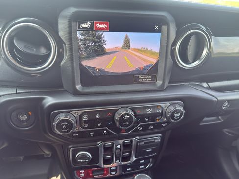 Used 2023 Jeep Wrangler Unlimited Rubicon 392 w/ Xtreme Recon 35" Tire Package image 19