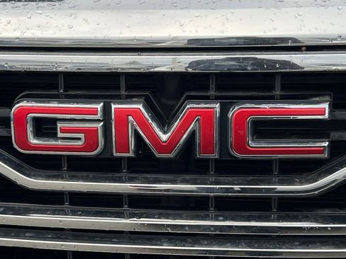 Used 2022 GMC Sierra 1500 SLT w/ SLT Premium Package image 10