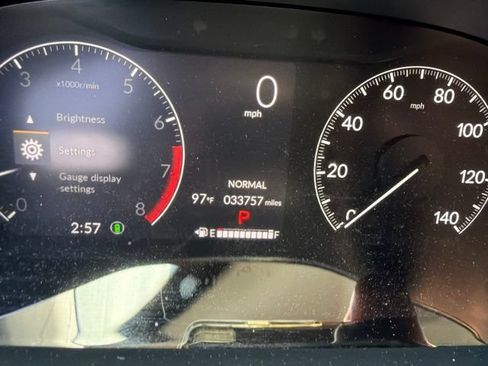 Used 2025 Honda CR-V LX image 17