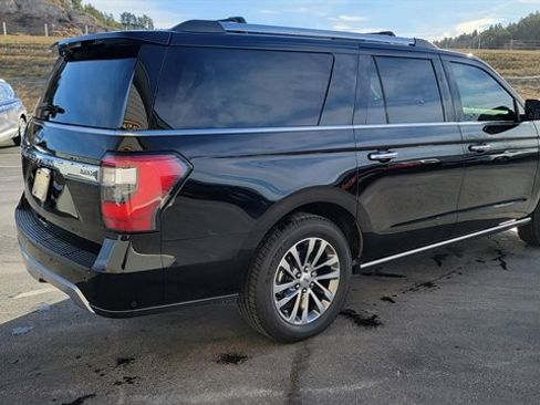 Used 2018 Ford Expedition Max Limited w/ Equipment Group 301A image 6