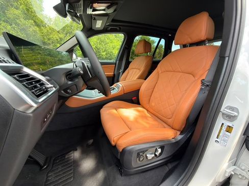 New 2026 BMW X5 sDrive40i w/ Climate Comfort Package RWD image 12