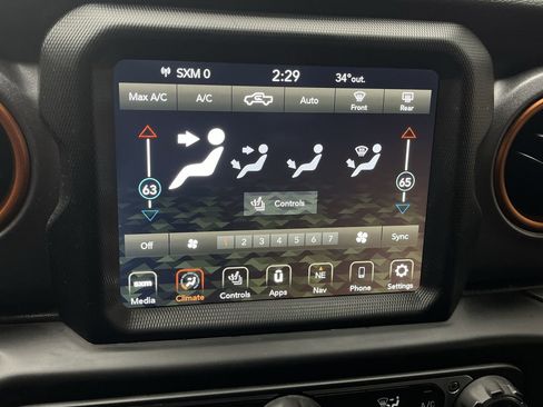 Used 2021 Jeep Gladiator Mojave image 18