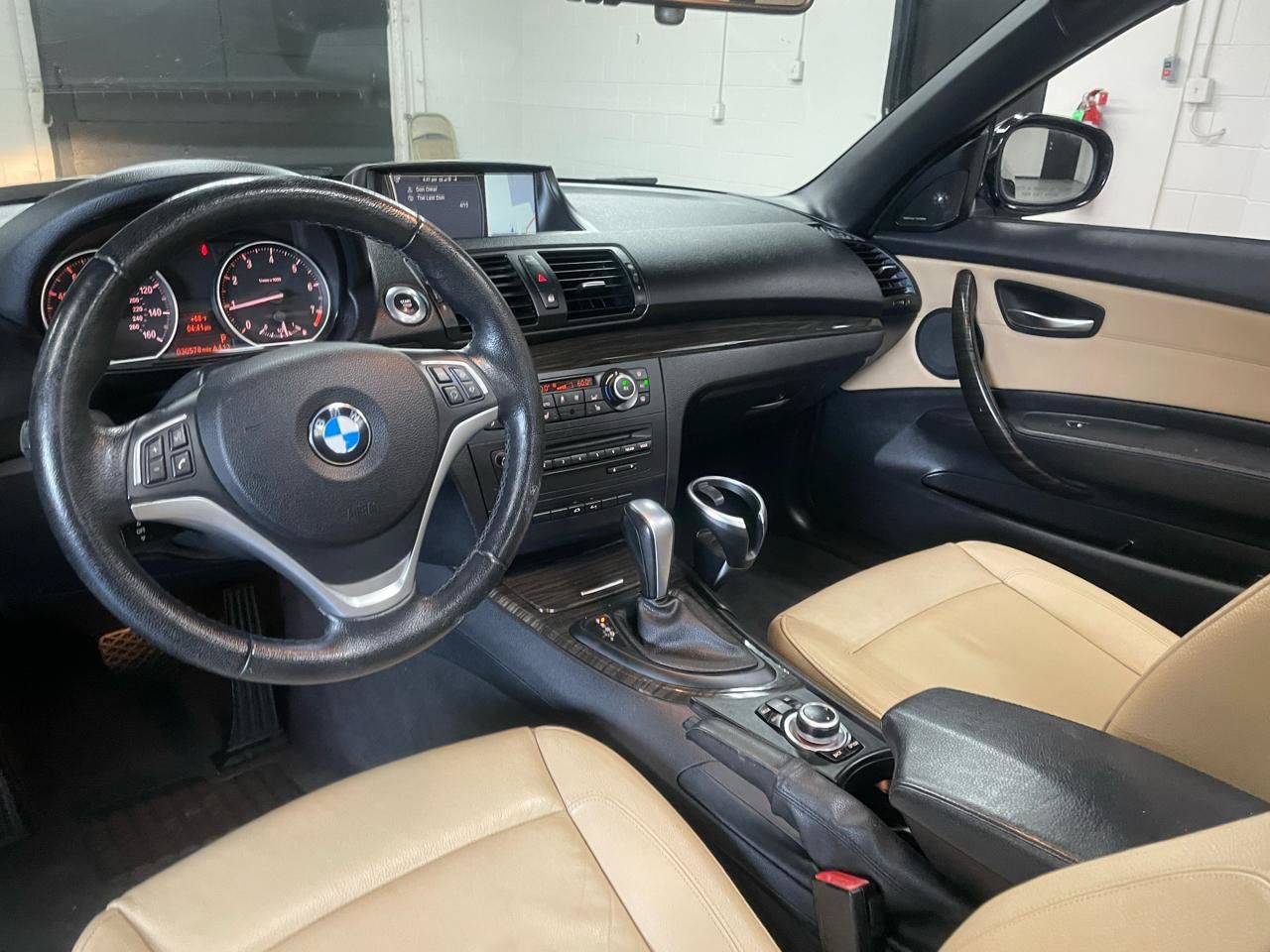 Used 2013 BMW 128i Convertible RWD image 17