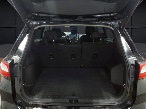 Used 2019 Chevrolet Equinox LT w/ Driver Convenience Package AWD/4WD image 27
