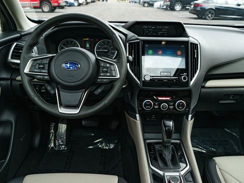 Used 2024 Subaru Forester Limited AWD/4WD image 12