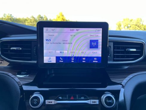 Used 2023 Ford Explorer Limited w/ Equipment Group 301A image 22