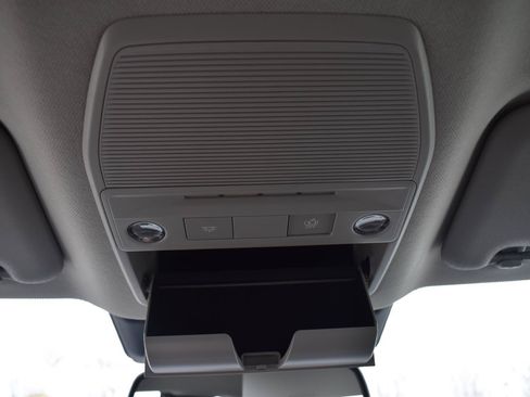 Used 2026 Nissan Sentra SV w/ SV Convenience Package FWD image 38