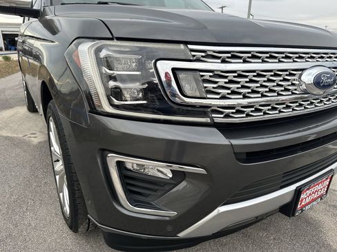 Used 2019 Ford Expedition Platinum image 8