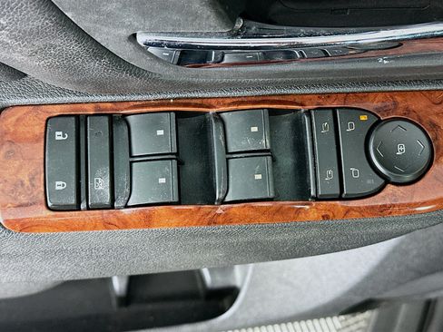 Used 2013 Chevrolet Avalanche LT w/ All-Star Edition RWD image 15
