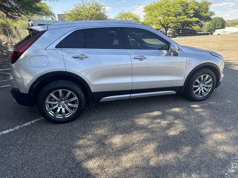 Used 2020 Cadillac XT4 Premium Luxury AWD/4WD image 8