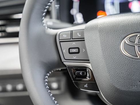 New 2026 Toyota Camry SE FWD image 27