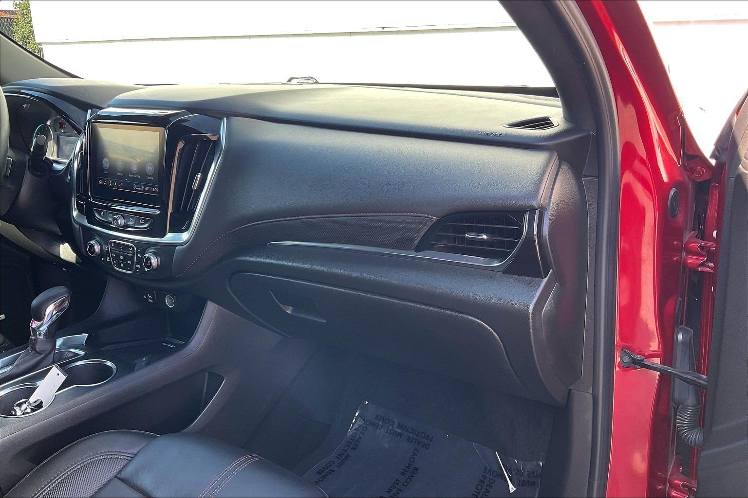 Used 2023 Chevrolet Traverse RS FWD image 21