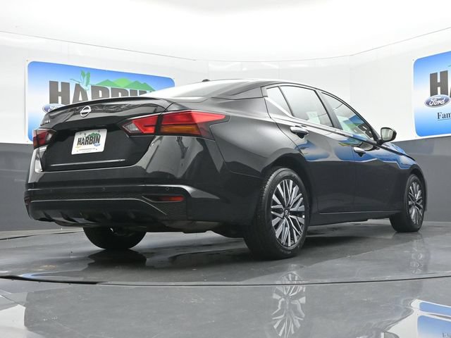 Used 2025 Nissan Altima 2.5 SV FWD image 20