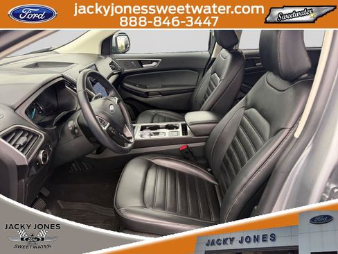 Certified 2024 Ford Edge SEL w/ Convenience Package AWD/4WD image 10