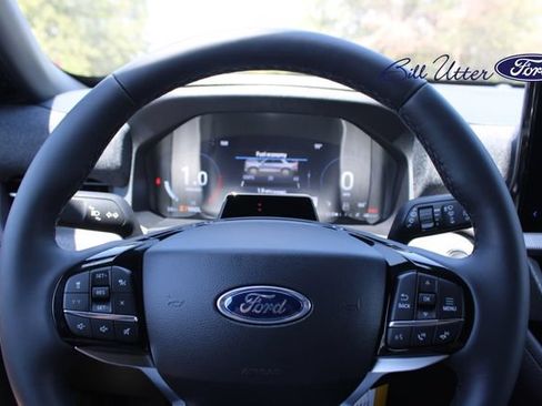 New 2026 Ford Explorer Platinum RWD image 17