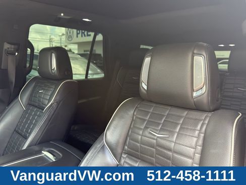 Used 2023 Cadillac Escalade Sport Platinum AWD/4WD image 9