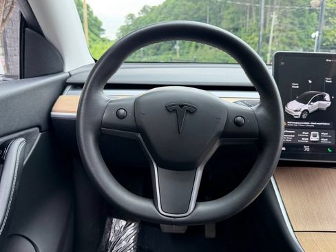 Used 2020 Tesla Model Y Long Range AWD/4WD image 43