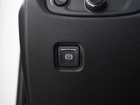 Used 2020 Chevrolet Blazer LT w/ Redline Edition image 28