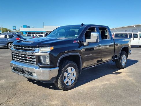 Used 2020 Chevrolet Silverado 2500 LTZ w/ LTZ Premium Package image 2