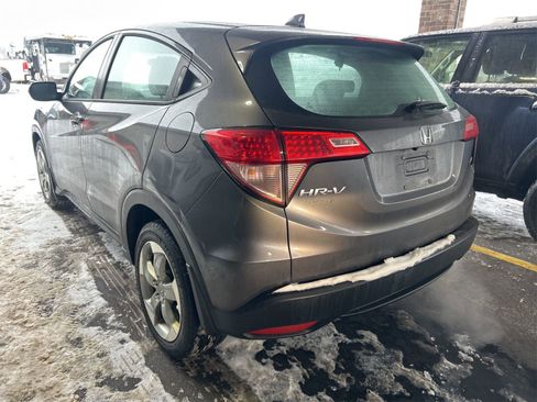 Used 2016 Honda HR-V LX image 6