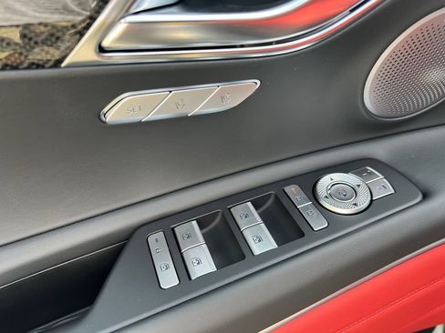 New 2026 Genesis GV80 3.5T e-SC AWD/4WD image 12