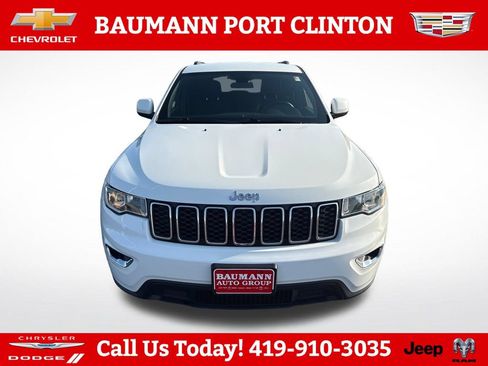 Used 2018 Jeep Grand Cherokee Laredo AWD/4WD image 8