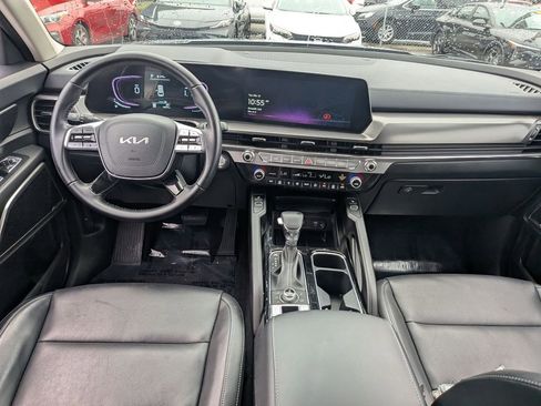 Used 2025 Kia Telluride S image 22