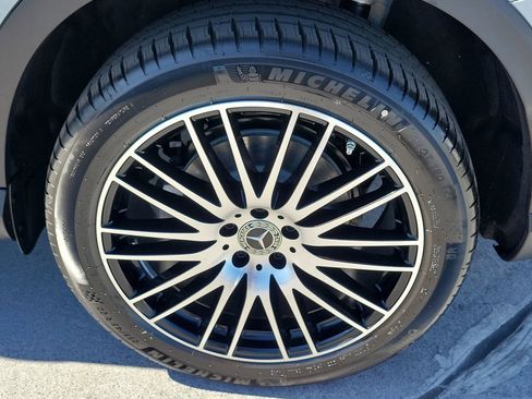 New 2026 Mercedes-Benz GLC 300 image 8