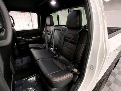 New 2025 Nissan Frontier PRO-4X w/ Pro Premium Package image 10
