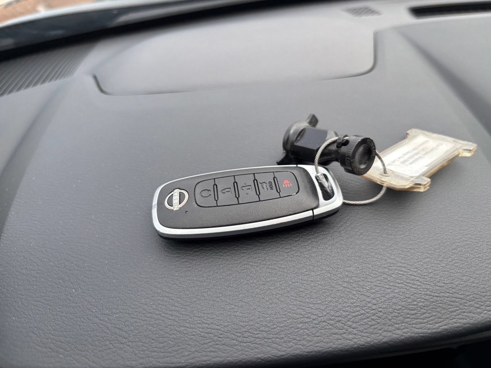 Used 2026 Nissan Rogue SL AWD/4WD image 21