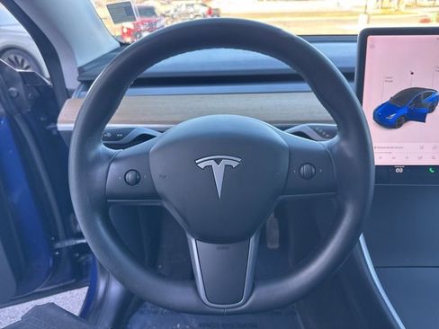 Used 2020 Tesla Model Y Long Range image 11