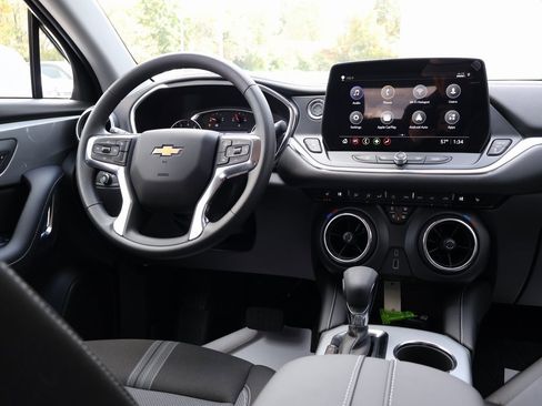 New 2025 Chevrolet Blazer LT w/ LPO, Black Sport Package image 26