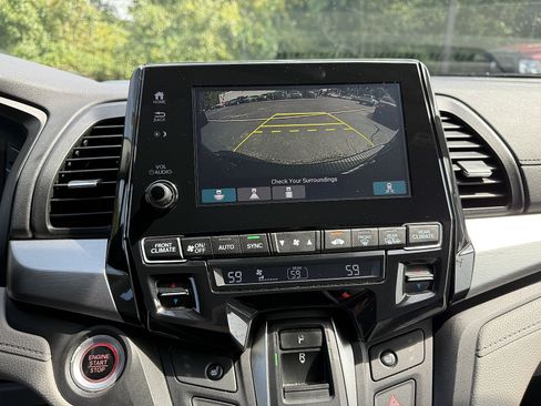 Used 2019 Honda Odyssey EX image 16