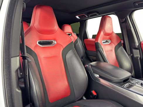 Used 2019 Land Rover Range Rover Sport SVR image 42