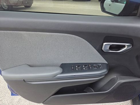 Used 2025 Kia K4 EX FWD image 23