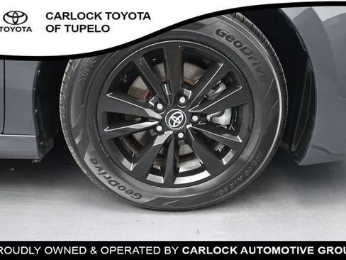 Used 2025 Toyota Camry LE FWD image 40