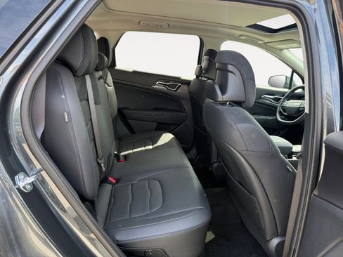 New 2026 Kia Sportage SX Prestige AWD/4WD image 18