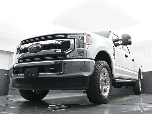 Used 2020 Ford F250 XLT image 46