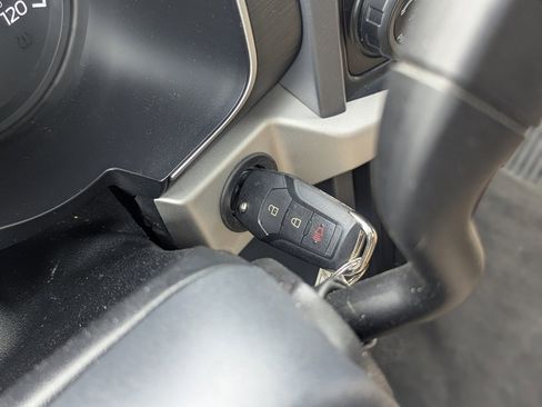 Used 2021 Ford F150 XLT w/ XTR Package image 36