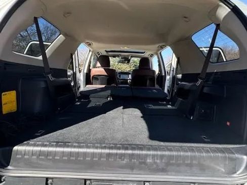 Used 2021 Toyota 4Runner Limited image 30