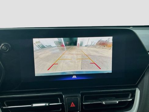 Used 2025 Chevrolet TrailBlazer LT w/ Driver Confidence Package FWD image 13