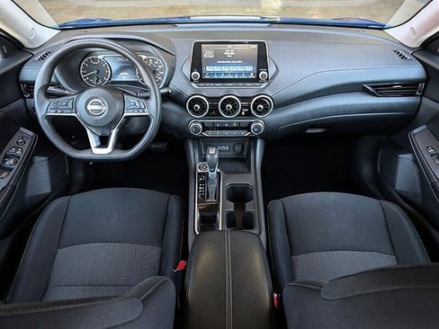 Used 2024 Nissan Sentra SV FWD image 3