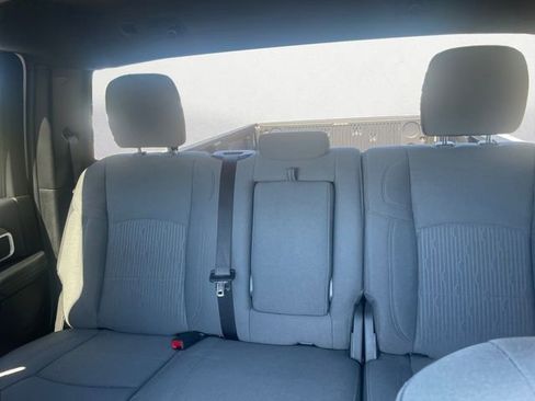 Used 2024 RAM 3500 Big Horn image 13