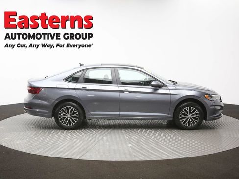 Used 2020 Volkswagen Jetta SE w/ SE Cold Weather Package image 47