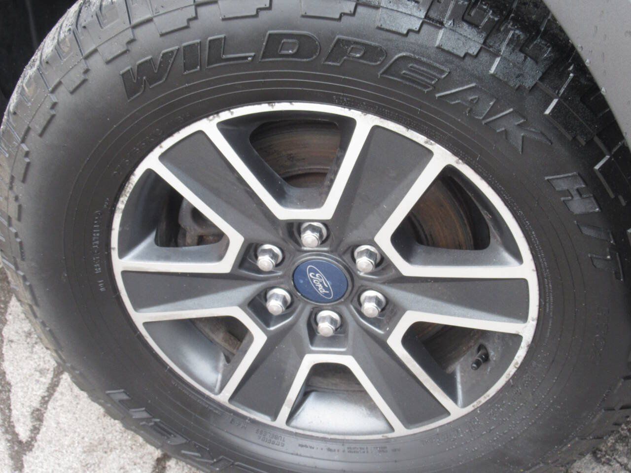 Used 2015 Ford F150 Lariat AWD/4WD image 4
