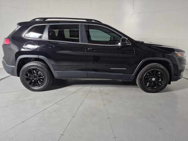 Used 2022 Jeep Cherokee Latitude Lux AWD/4WD image 5