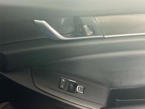 Used 2022 Honda Accord Sport image 28